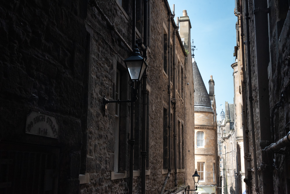 ruelle étroite du vieux Edimbourg